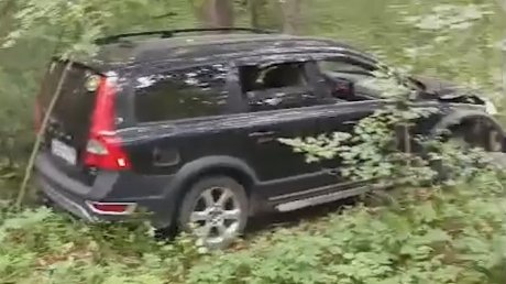 У пензенца угнали и разбили Volvo, оставленный в автосервисе