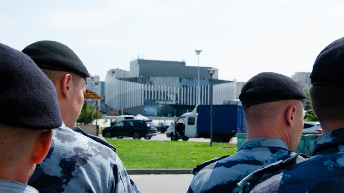 Порядок на фестивале «Абашевские узоры» охраняют ОМОН и полиция