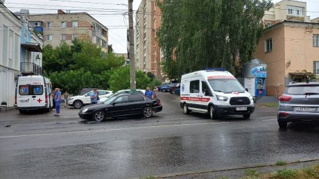 На улице Куйбышева в Пензе образовался затор из-за ДТП