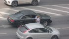 На проезжую часть Окружной снова вышли попрошайки