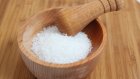 Зачем замачивать одежду в соленой воде?
