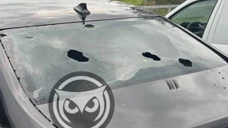 В Кузнецке сфотографировали побитые градом машины
