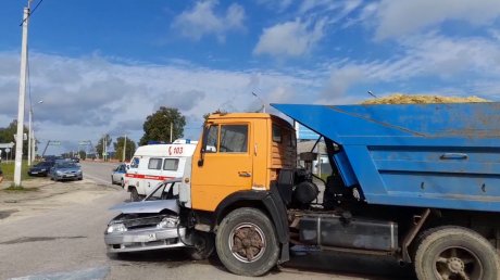 Появились новые кадры с места смертельного ДТП в Городище