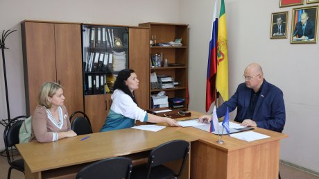 Вадим Супиков выслушал проблемы жителей Железнодорожного района