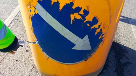 Водоналивные блоки около мостов начали приводить в порядок