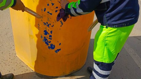 Водоналивные блоки около мостов начали приводить в порядок