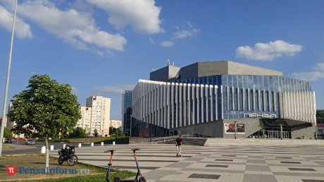 1 октября проведут торжественную церемонию в честь Дня учителя