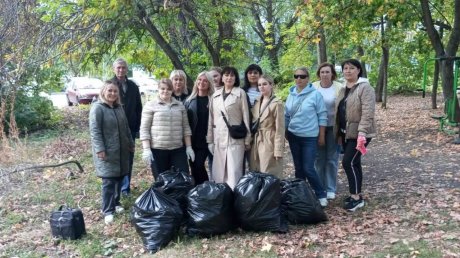 В Пензе в первую санитарную пятницу собрали 100 куб. м мусора
