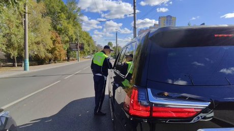 В Пензе 3 водителя не уступили дорогу пожарной машине