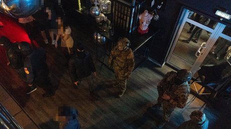 Силовики нашли в ночных клубах Пензы желающих служить по контракту