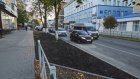 Бывшую парковку на улице Кураева превратили в газон