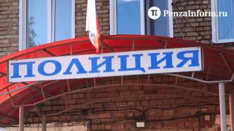 В Земетчинском районе мужчина прятал коноплю в сарае с животными