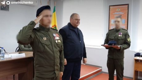 Олег Мельниченко вручил госнаграды бойцам СОБРа
