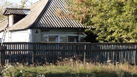 Земетчинская пенсионерка впустила в дом незнакомку и потеряла деньги