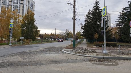 После работ на пересечении Свердлова и Богданова не восстановили асфальт
