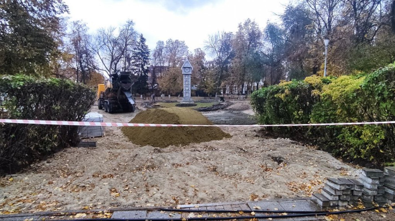 В сквере «Кукушка» разобрали старую плитку