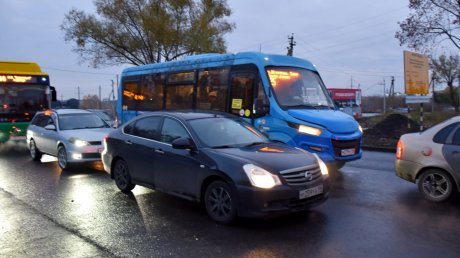 Разметку на выезде из Зари не успели нанести из-за погоды