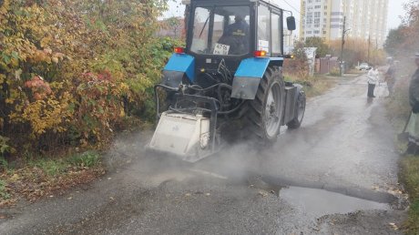 В Райках начали демонтировать «лежачие полицейские»