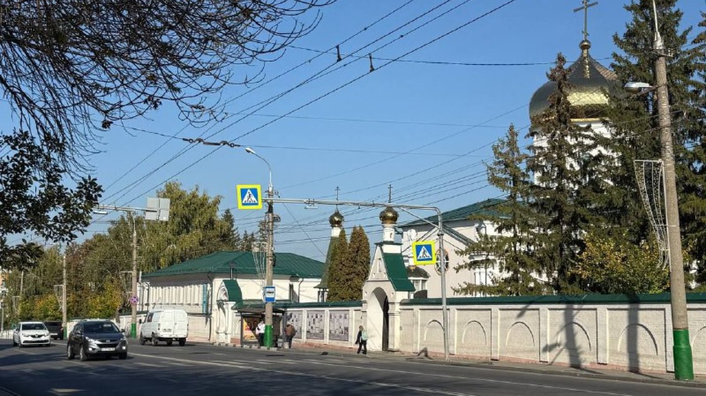 На улице Кирова пока не планируют восстанавливать спиленные деревья