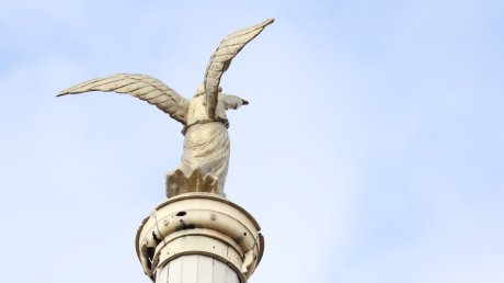 В Пензе продолжает разрушаться «Добрый Ангел Мира»