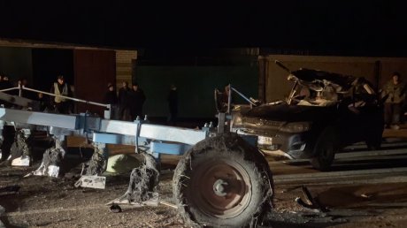 Появились новые кадры с места смертельного ДТП в Елюзани