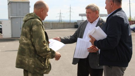 Пяти пострадавшим на производстве пензенцам подарили автомобили