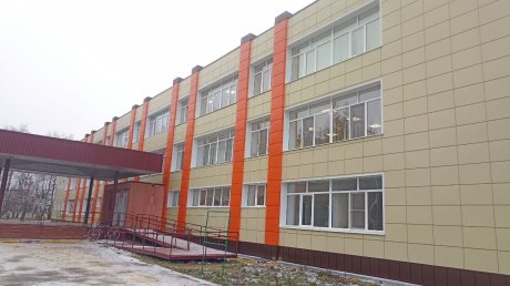 В Пачелме ученики вернулись в отремонтированную школу № 1
