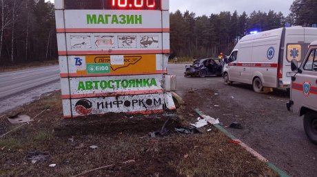 В Городищенском районе женщина на Suzuki врезалась в стойку АЗС