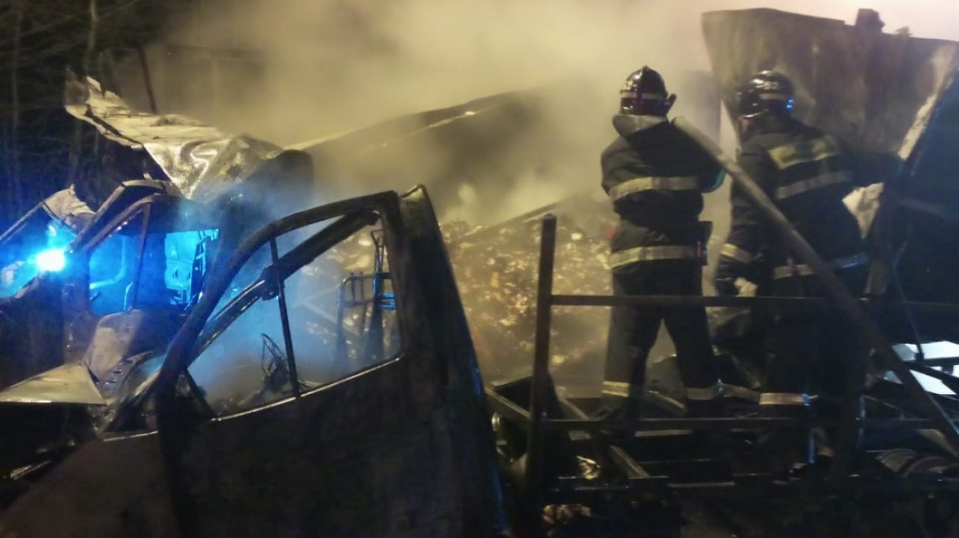 В ДТП в Городищенском районе погибли водители сгоревших «Газелей»