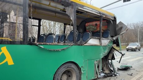 В ДТП на выезде из Пензы пострадали 5 пассажирок автобуса № 134