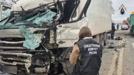 Столкновение грузовика и автобуса №134: возбуждено уголовное дело