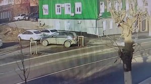 Снес липу: в Пензе ищут свидетелей ДТП на ул. Володарского