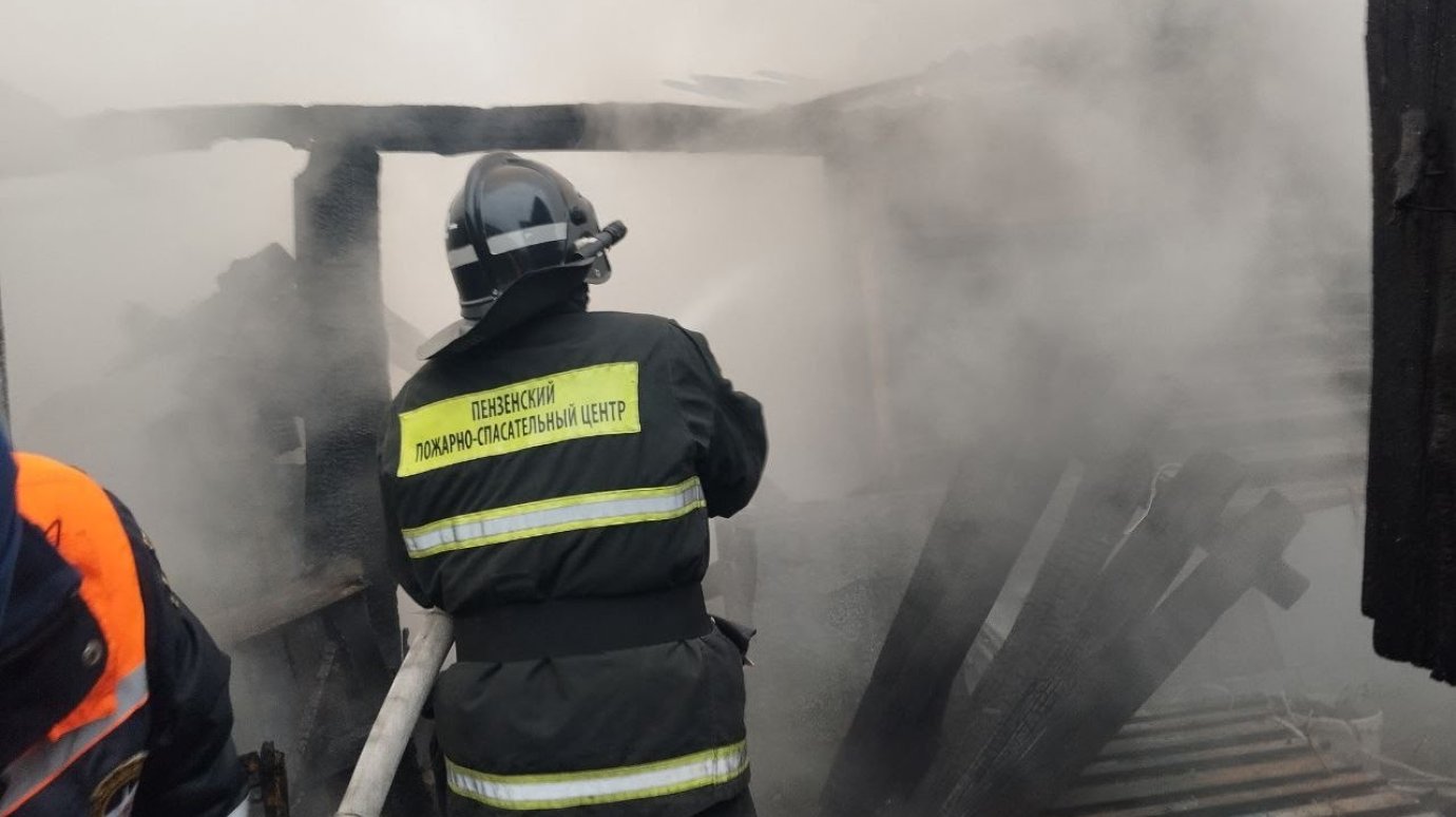 В Городищенском районе при пожаре пострадал мужчина