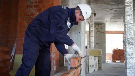 Каменщик из Пензы стал лауреатом премии «Голос героев»