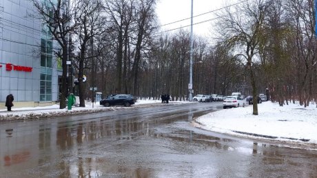 Срок монтажа павильона на остановке «Дом офицеров» перенесли