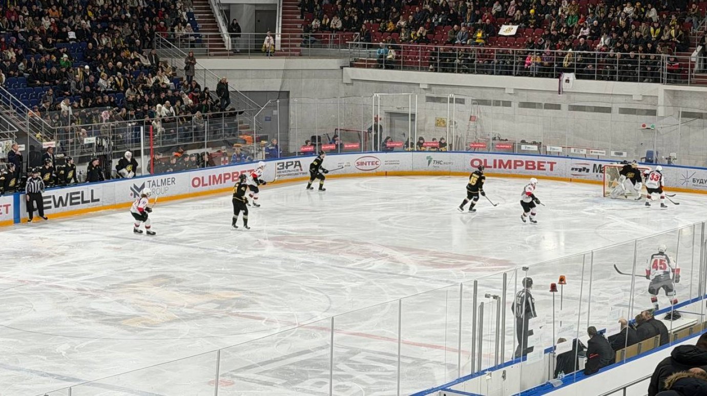 «Дизель» проиграл клубу «Тамбов» на домашнем льду