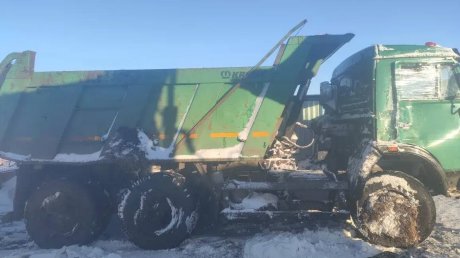 В Каменском районе молодой томич опрокинулся на угнанном КамАЗе