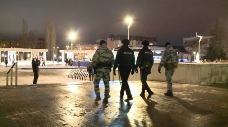 В новогоднюю ночь порядок будут охранять свыше 300 полицейских