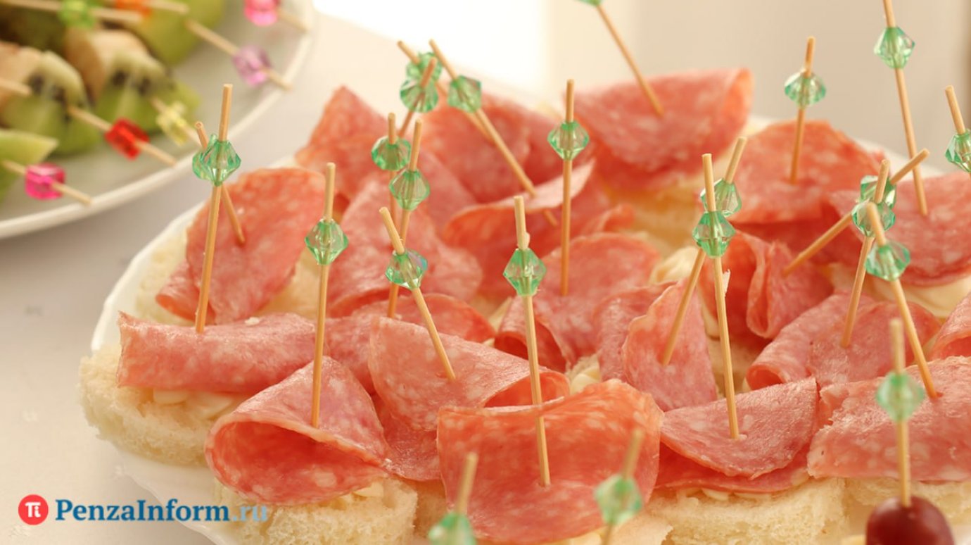 Какие закуски приготовить для встречи Нового года?