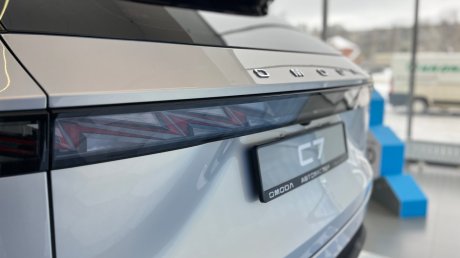 Машина для семьи: перечислены преимущества кроссовера Omoda C7