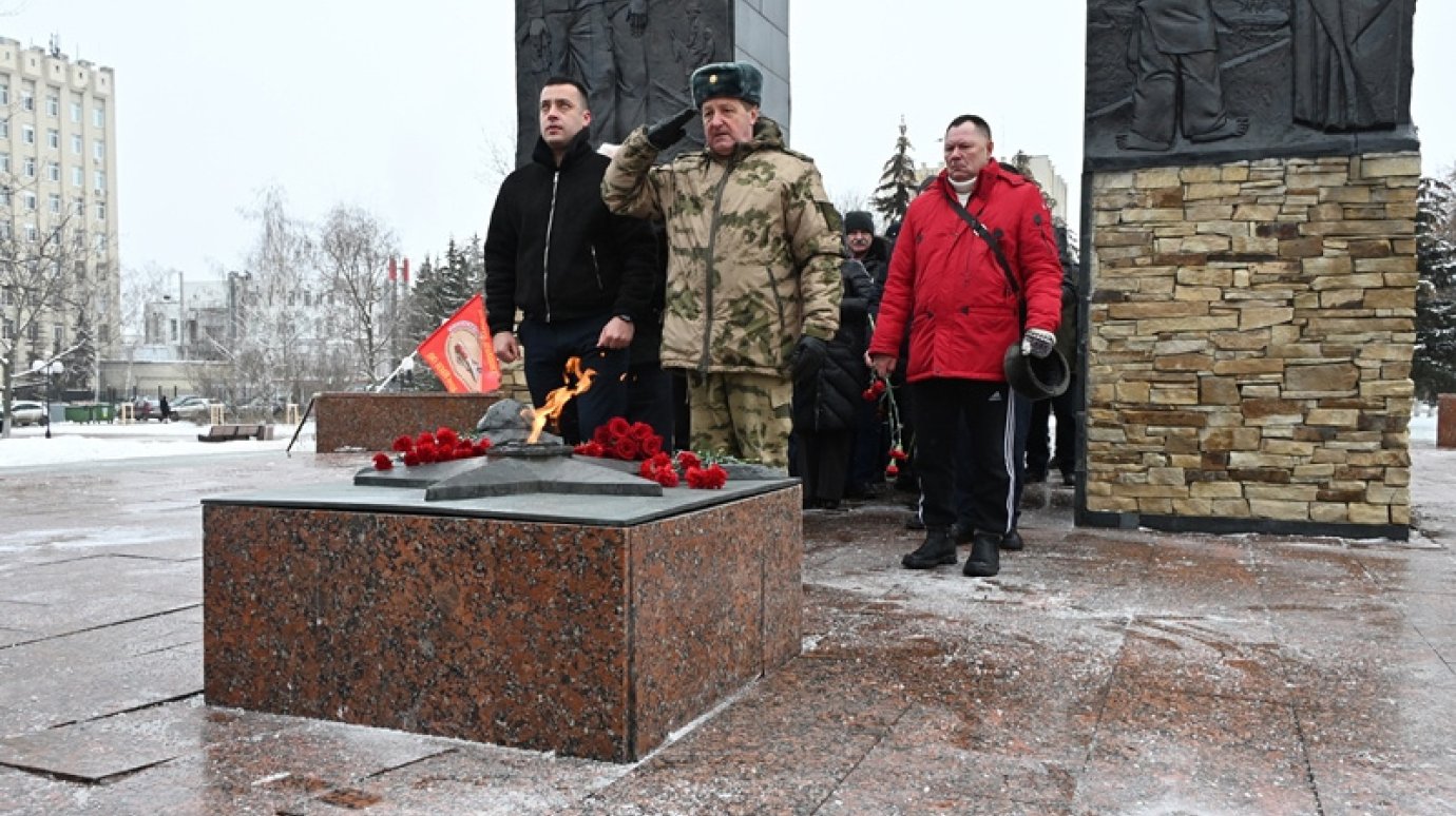 В Пензе почтили память воинов-интернационалистов