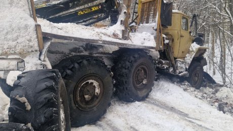 В Земетчинском районе в ДТП со спецтехникой погиб человек