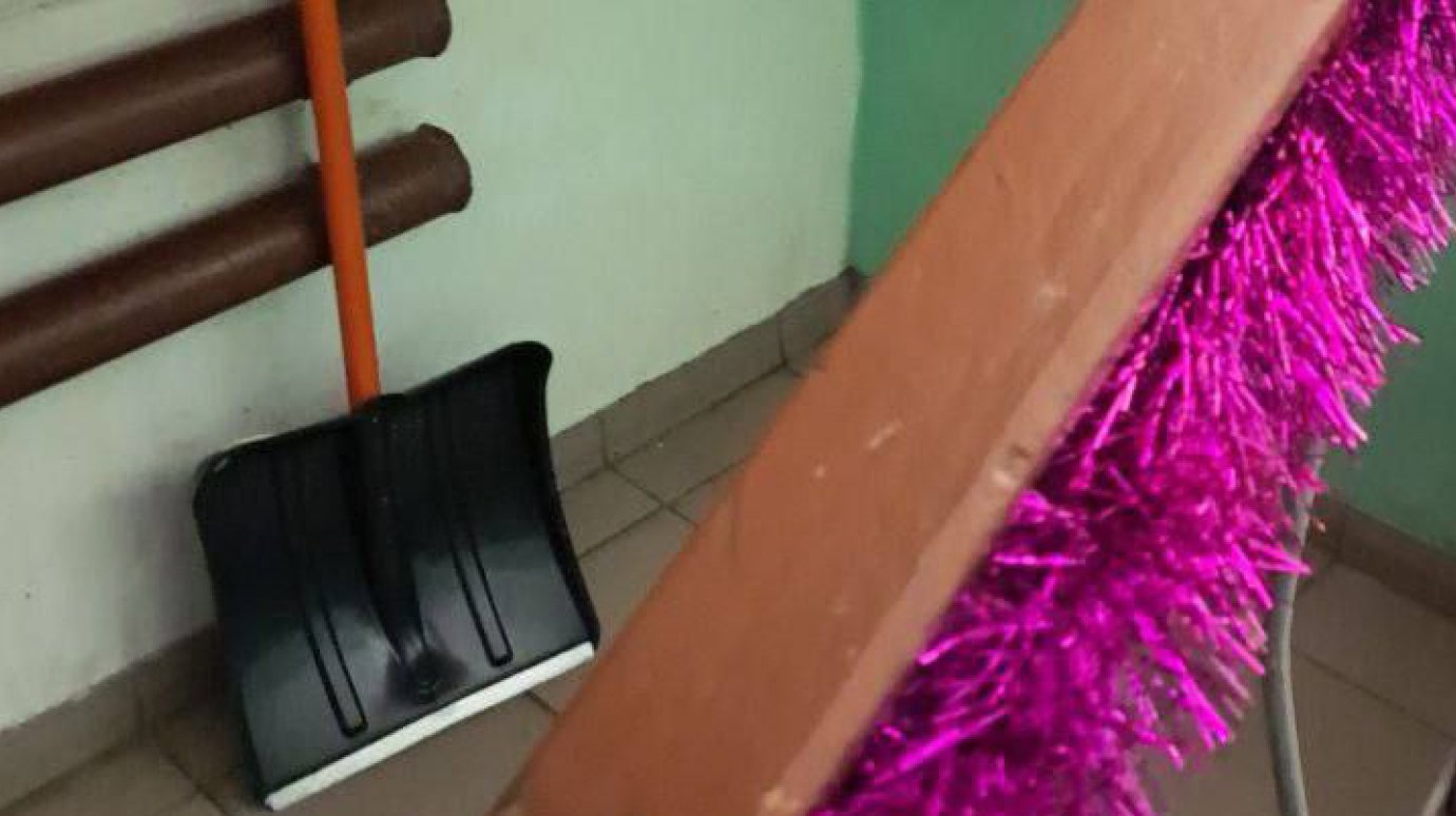 Глава Пензы рассказал о своей очереди помогать дворнику