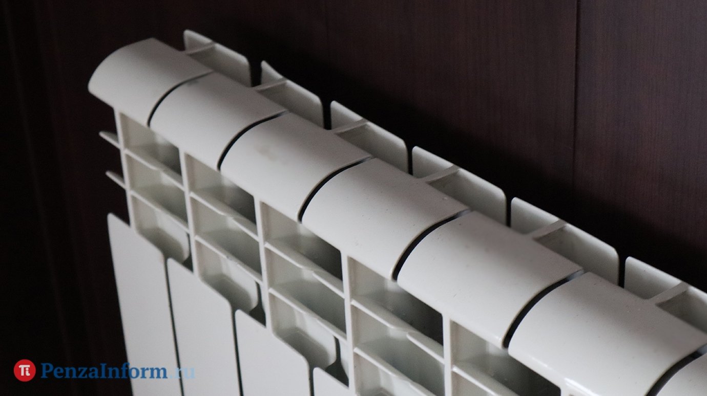 Кузнечане продолжают жаловаться на холод в центре «Юность»