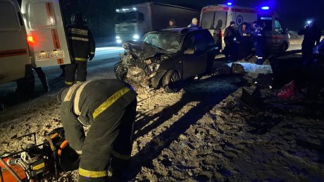 Появились фотографии с места смертельного ДТП под Богословкой