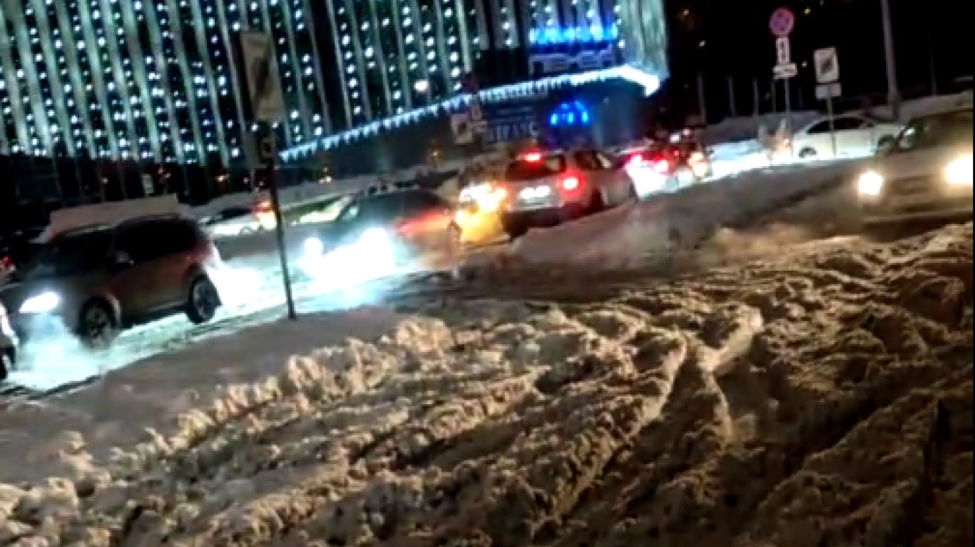 Пензенцы с трудом добрались на «Белоснежный бал» в ККЗ