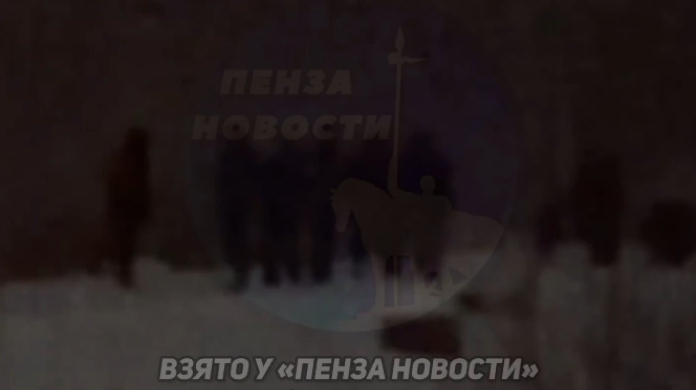 Соцсети: в Тамале поезд насмерть сбил человека