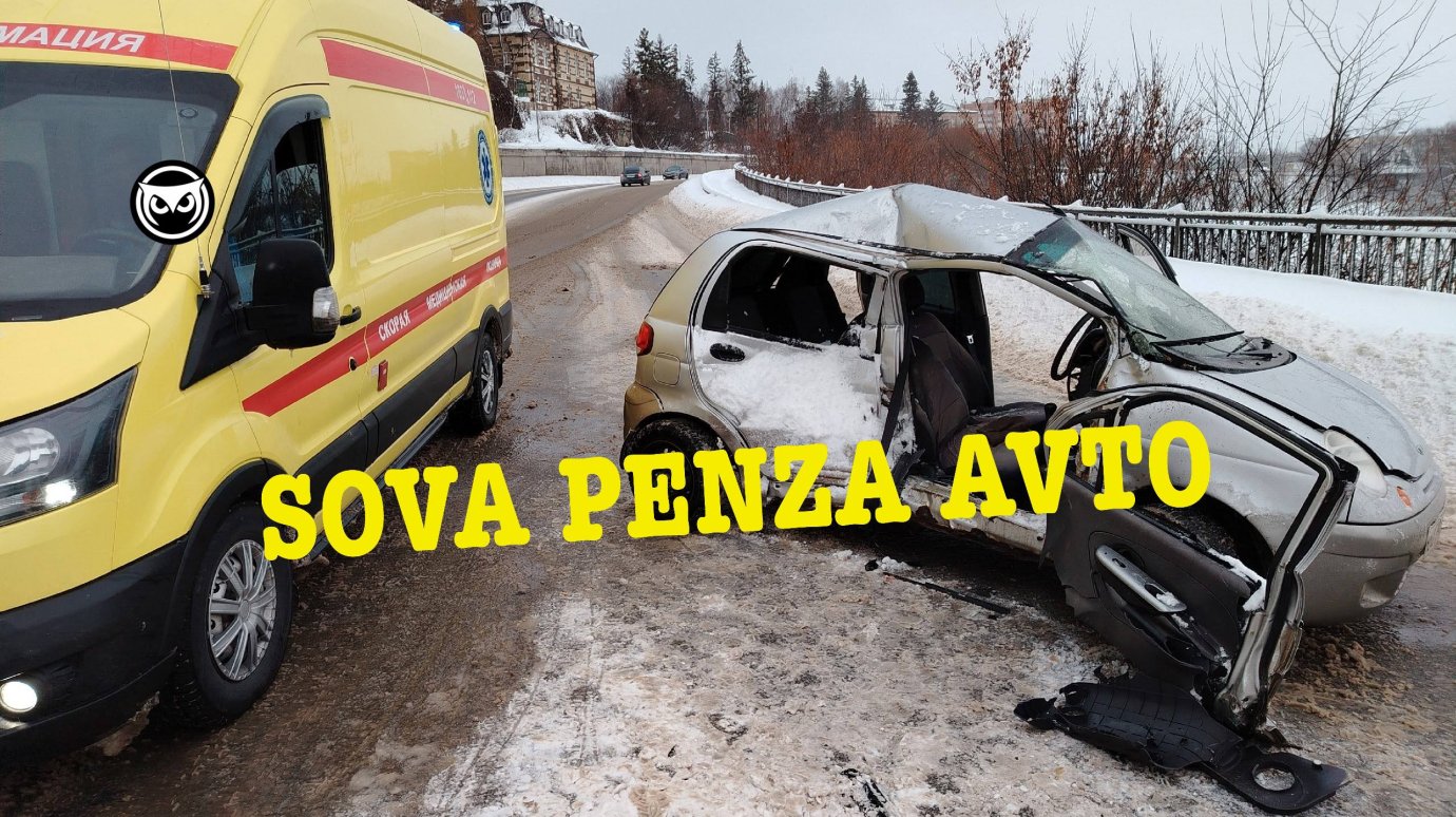 Пострадали 2 девушки: в Пензе столкнулись УАЗ и Daewoo