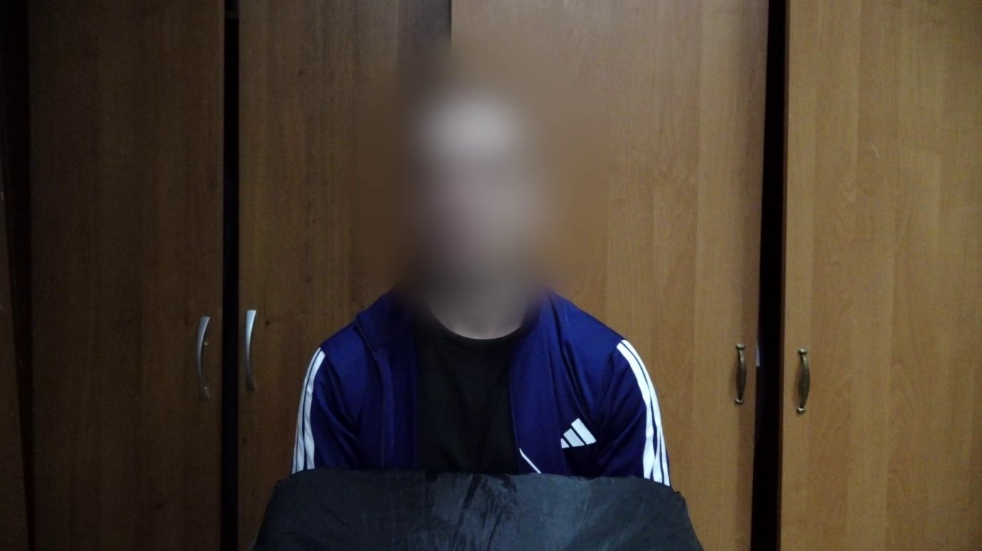 Полицейские задержали мужчину с 1 млн, спрятанным в памперсах