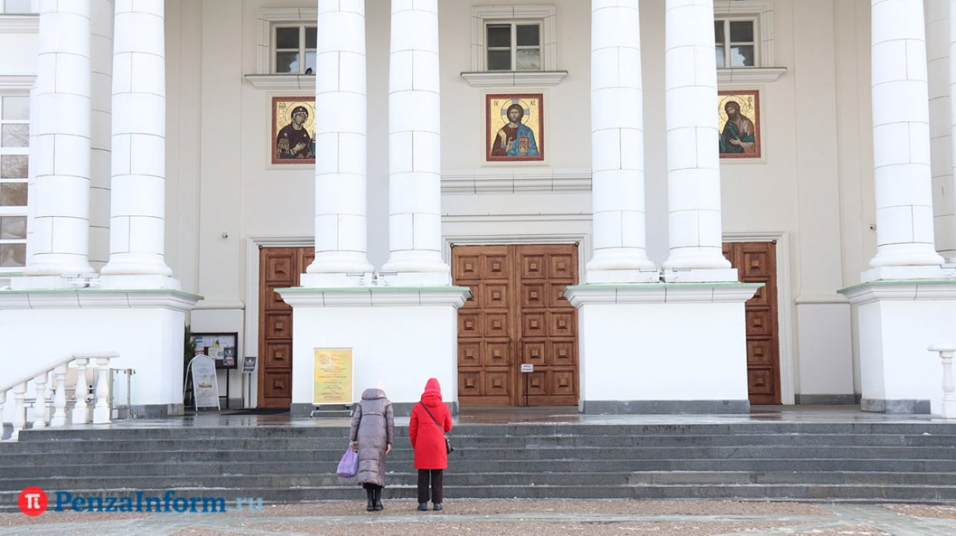 Членам семей участников СВО окажут бесплатную психологическую помощь